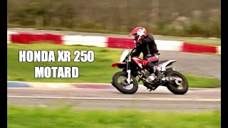 Honda XR 250 Tornado motard características y consejos [upl. by Romeo]