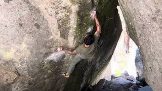 Green Pony v10 Lost World Lake Tahoe Bouldering [upl. by Cook]