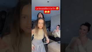 Lancer de bouteille qui fini mal shortvideo humour merefille [upl. by Aip]