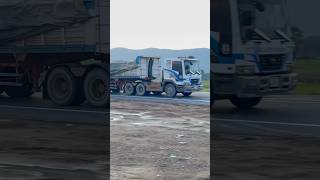 DAEWOO Trucks Trailer driver on the road heavytruck excavator heavyvehicle jcbvideo dumptruck [upl. by Essenaj]