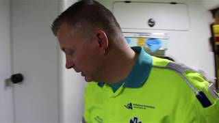 ZORG TV  Wat zit er allemaal in een Ambulance [upl. by Aitetel433]