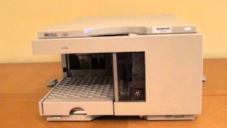 Agilent G1313A Autosampler [upl. by Friday837]