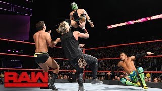 Kalisto amp Akira Tozawa vs Enzo Amore amp Drew Gulak Raw Nov 13 2017 [upl. by Chernow]