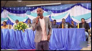 Mtoto wa Medrick Sanga amfunika mbaya Baba yake [upl. by Berenice778]