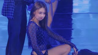 4K 240912 프로미스나인 이나경 DM 직캠 fromis9 Lee NaGyung FanCam [upl. by Dercy]