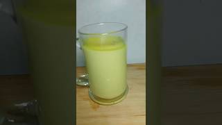 Winter special Haldi wala dhoodh easy recipeviralshort [upl. by Ydwor]