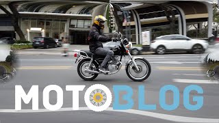 Test Ride Suzuki GN 125 F  ¿Una leyenda viviente  Motoblogcom [upl. by Upton879]