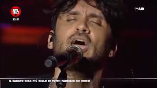 Fabrizio Moro  Sono solo parole  Live dallo stadio Olimpico di Roma  16 giugno 2018 [upl. by Edgerton]