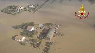 Maltempo in Toscana allagata Campiglia Marittima nel Livornese [upl. by Falito]