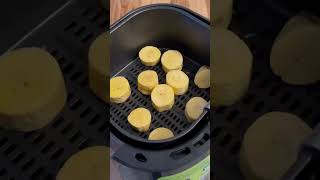 Como hacer Patacones o Tostones en el AIRFRYER spice platano verde 😋🍌 [upl. by Stier]