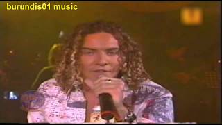 David Bisbal quotBuleriaquot  Otro Rollo 2004 [upl. by Aseret404]