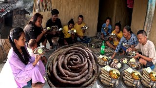 Home Made Pork Intestine Sausage pig intestines Eating to Dawa Don House With Dawa Family at Village [upl. by Danya29]