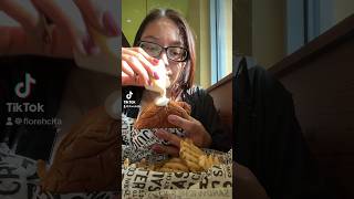 PDQ chicken sandwich 🍗 pdq mukbang [upl. by Drona457]