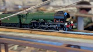 Trix H0 22886 Class A3 “Flying Scotsman” Short running session [upl. by Alayne]