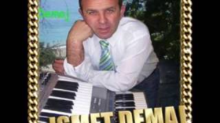 Ismet Demaj tallava Per Arbenin DritoninDhe Bashkimin 2009 [upl. by Ydoow]