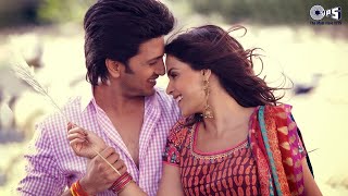 Piya O Re Piya  Riteish Deshmukh  Genelia Dsouza  Atif Aslam  Shreya Ghoshal  Evergreen Song [upl. by Etolas432]