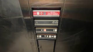 Intersting Dover DMC Impulse Elevator at Harris Teeter Newport News VA [upl. by Uhej327]