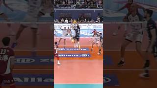 Trentino players showing incredible synergy 💪 epicvolleyball volleyballworld volleyball [upl. by Ehtylb]