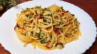 The BEST Spaghetti Aglio Olio Recipe  10 Minute Pasta Recipe [upl. by Bergess]