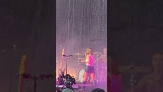 Concert edit  Maren Morris quot80s Mercedesquot [upl. by Fonz261]