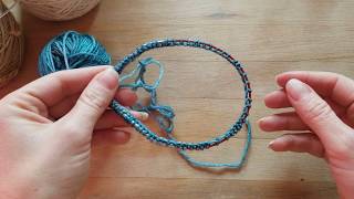 Tutoriel Tricot  Tricoter en rond avec des aiguilles circulaires [upl. by Eihctir]