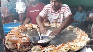 BURGER MAKING  Super Fast Cooking Skills  Egg Anda Bun Kabab at Street Food of Karachi Pakistan [upl. by Bolger586]