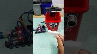 Tong Sampah Otomatis by Arduino arduino youtubeshorts shorts arduinoproject diy tutorial fyp [upl. by Enaz882]