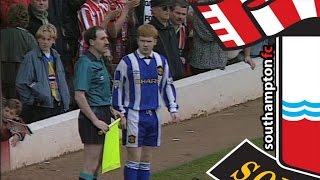 Halftime kit change  FLASHBACK Southampton 31 Manchester United 13th April 1996 [upl. by Smoht995]