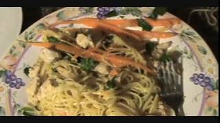 AGLIO E OLIO LINGUINE RECIPE  CHICKEN GARLIC OIL AND PASTA [upl. by Ettelrac529]