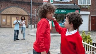 Coronation Street  Simon Barlow Punches Russ Gray 10th September 2010 Episode 1 [upl. by Roley8]