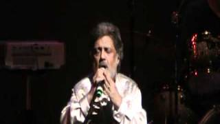 Dariush  zendoni  Live Concert  New York FEB 26 2011 Mahyar [upl. by Saloma]