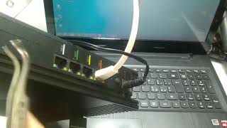 طريقة اعادة المصنع واعادة خاصية livebox 6 reset dhcp [upl. by Ralfston]