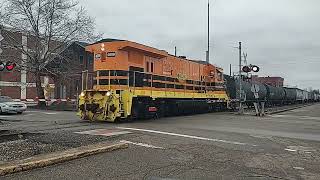 An Ohio Central B237R hauling a manifest train in reverse [upl. by Anik]