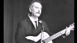 Georges Brassens  Le Grand Chêne live à Bobino 1969 [upl. by Aetnuahs757]