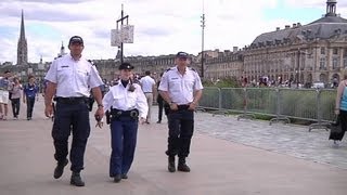 Des policiers étrangers en France cet été [upl. by Chuck187]