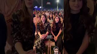 sajallookingbeautifull love showbizloverss song pakistaniactresse newsong [upl. by Anuahs]