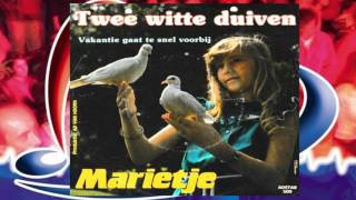 Marietje Verhoeven ♪ Vakantie gaat te snel Voorbij ♫ HQ [upl. by Ocirred]