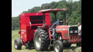 Hesston MF1745 Baler [upl. by Ignacio622]