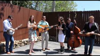 Backyard Bluegrass Sessions Flatt Lonesome [upl. by Rosenkrantz]