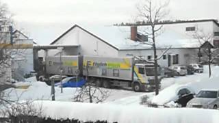 LKW steckt im Schnee fest [upl. by Yaj]