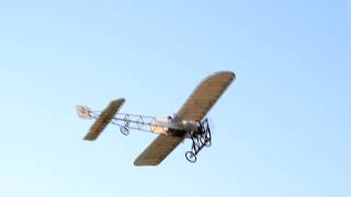 Bleriot XI  Two pattern flights from one take off [upl. by Thebazile]