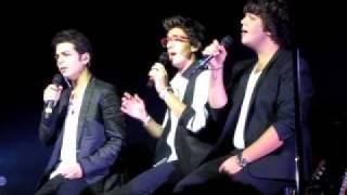 Il Volo LIVE HQ Smile [upl. by Swithbart]