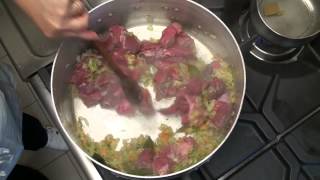 Spezzatino di Carne con Patate e Carciofi [upl. by Grethel]