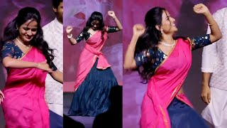 Vaishnavi Chaitanya Mass Dance on Stage  Baby Cult Blockbuster Celebrations Anand Deverakonda [upl. by Dacy]