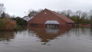 Insane flooding in Snaith East Yorkshire 😮 [upl. by Enrahs153]