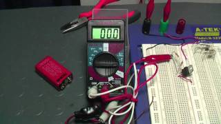 LM317 come regolatore di TENSIONE o CORRENTE How to  Fai da te LM317 [upl. by Artimas9]