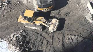 Cat 963C Track Loader leveling [upl. by Elurd]