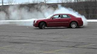 2007 SRT8 300C FIRST DRIVE REVIEW  WORK [upl. by Hough]