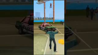 EK KICK ME AUR EK MUKKE ME POLICE WALE AASMAN ME UDA DEY  gta5 vicecity [upl. by Magdalen320]