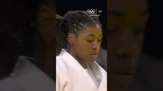 Paris2024  Elle a pas de temps à perdre SarahLéonie Cysique 😱 olympics judo [upl. by Anyt132]